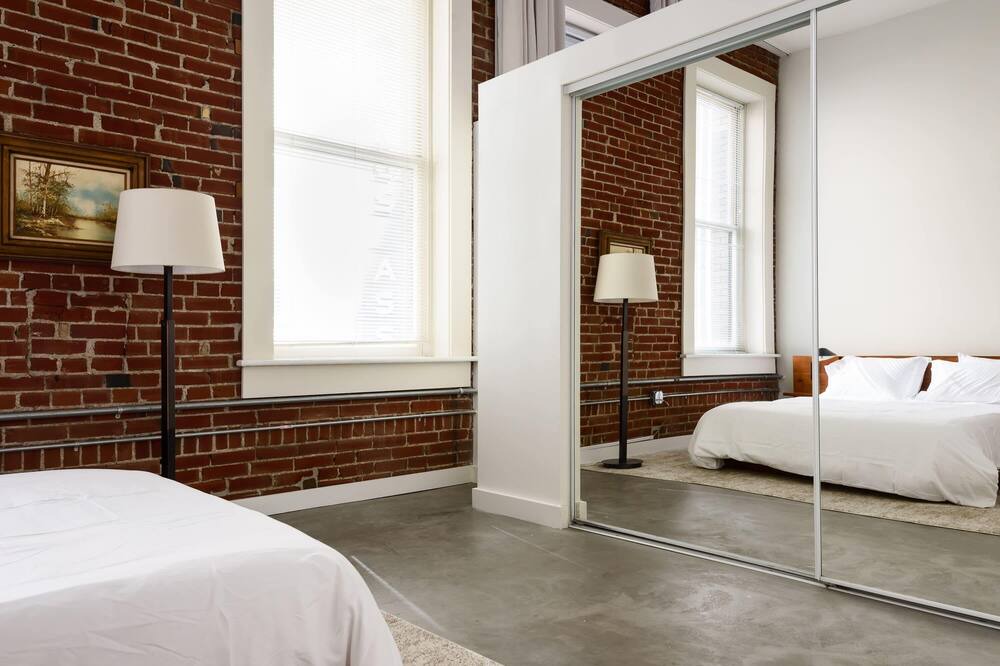 Photo of Bedroom in Downtown St. Louis
