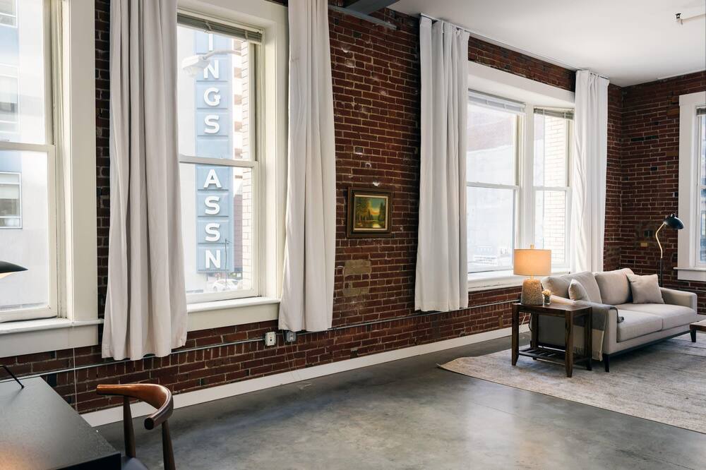 Photo of Bedroom in Downtown St. Louis