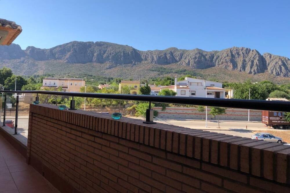 Photo of Patio Balcony in Beniarbeig