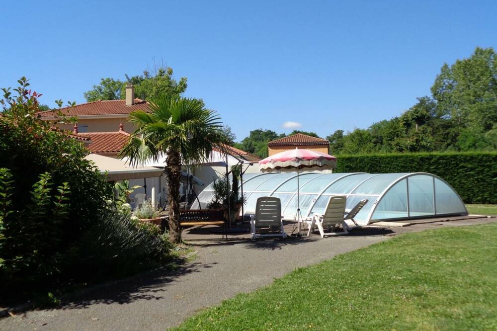 Photo of Outdoor in Savigneux