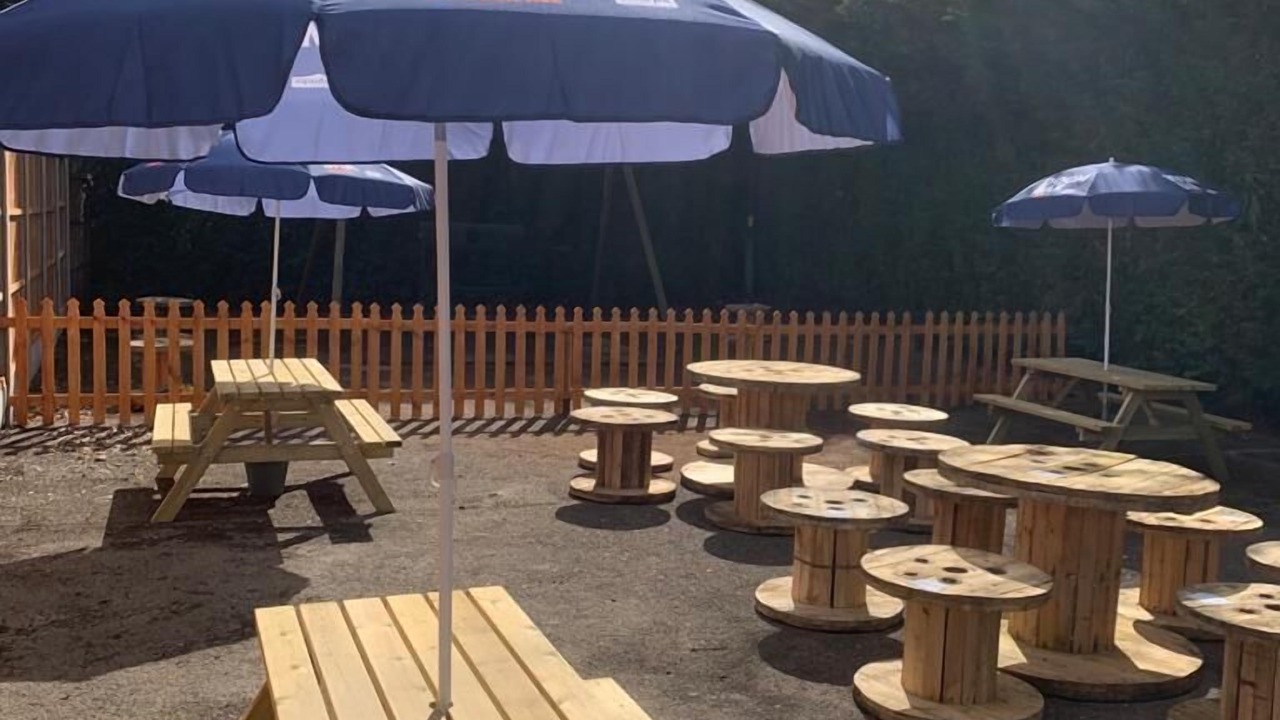 Photo of Outdoor in Cleedownton