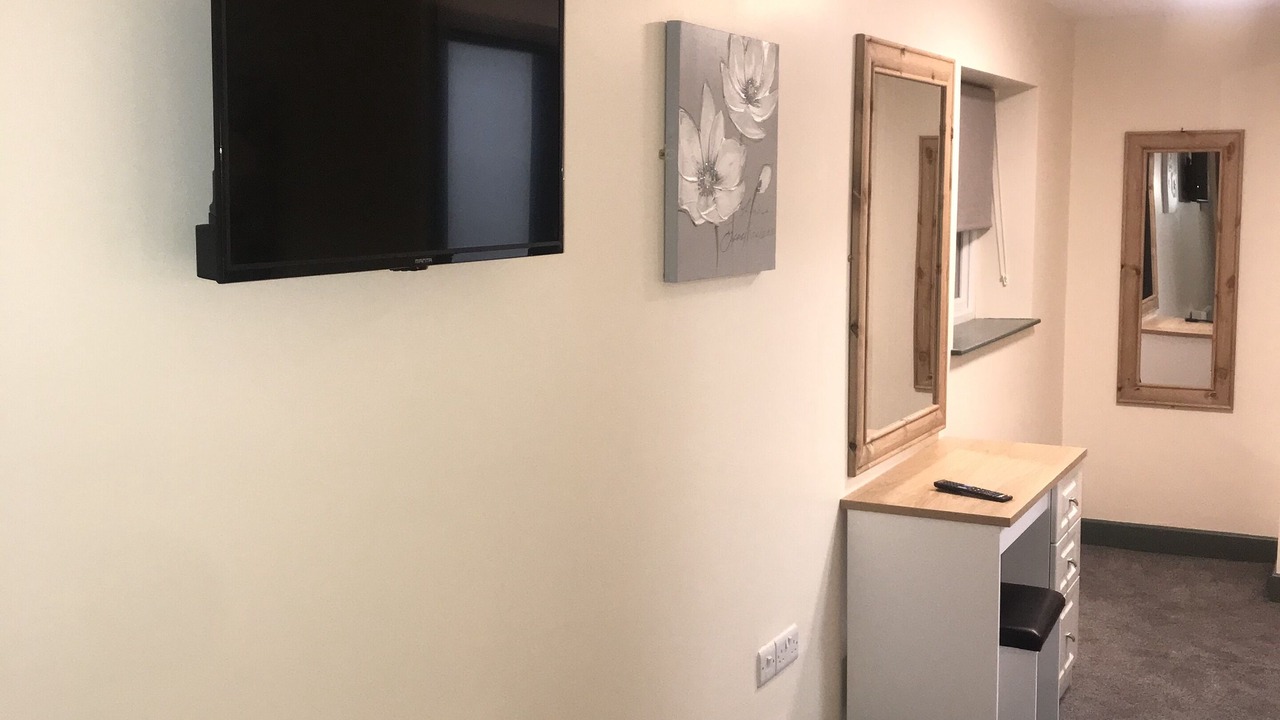 Photo of Bedroom in Cleedownton