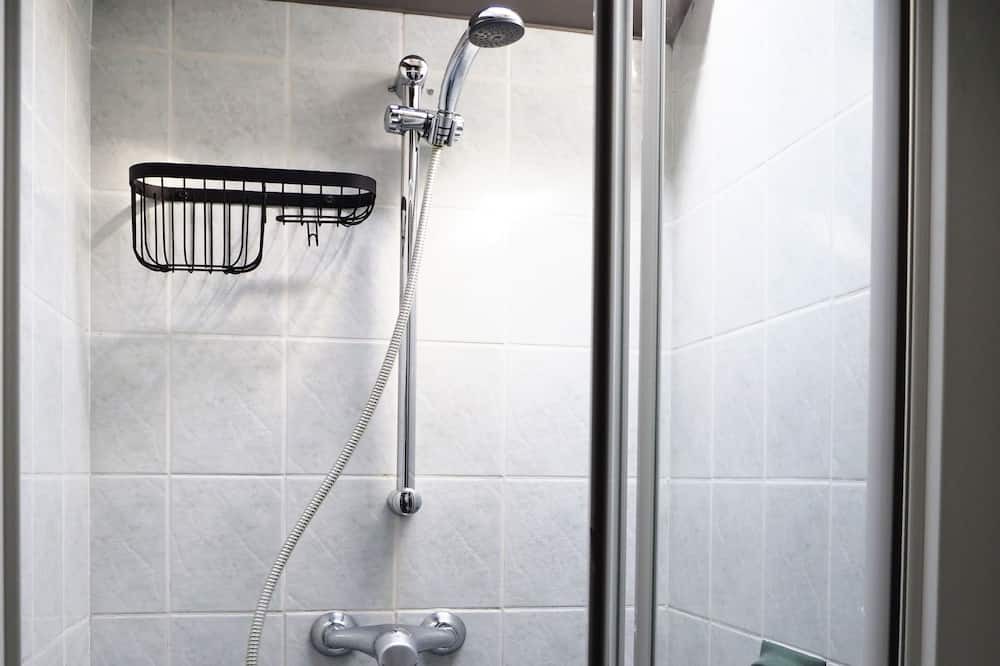 Photo of Bathroom in Baguer-Pican