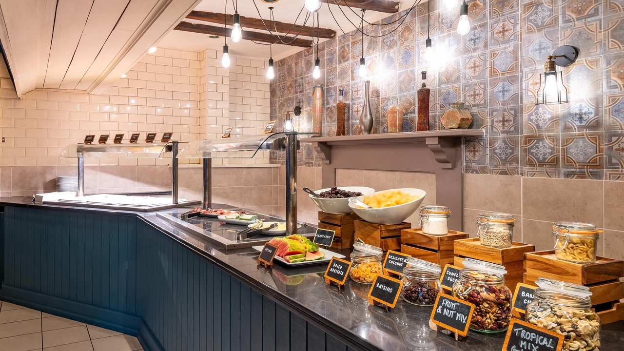 Photo of Others in Charlecote