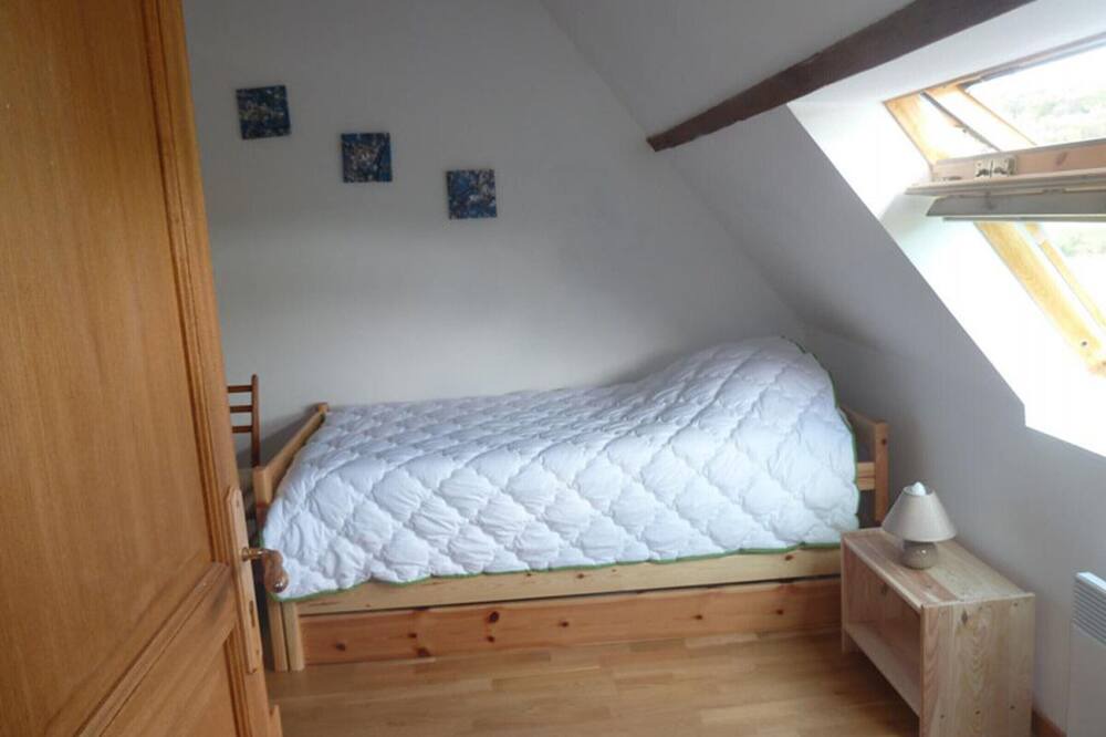 Photo of Bedroom in Campneuseville