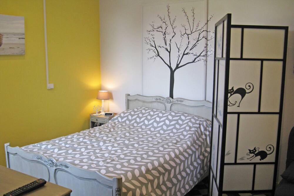 Photo of Bedroom in Octeville-sur-Mer