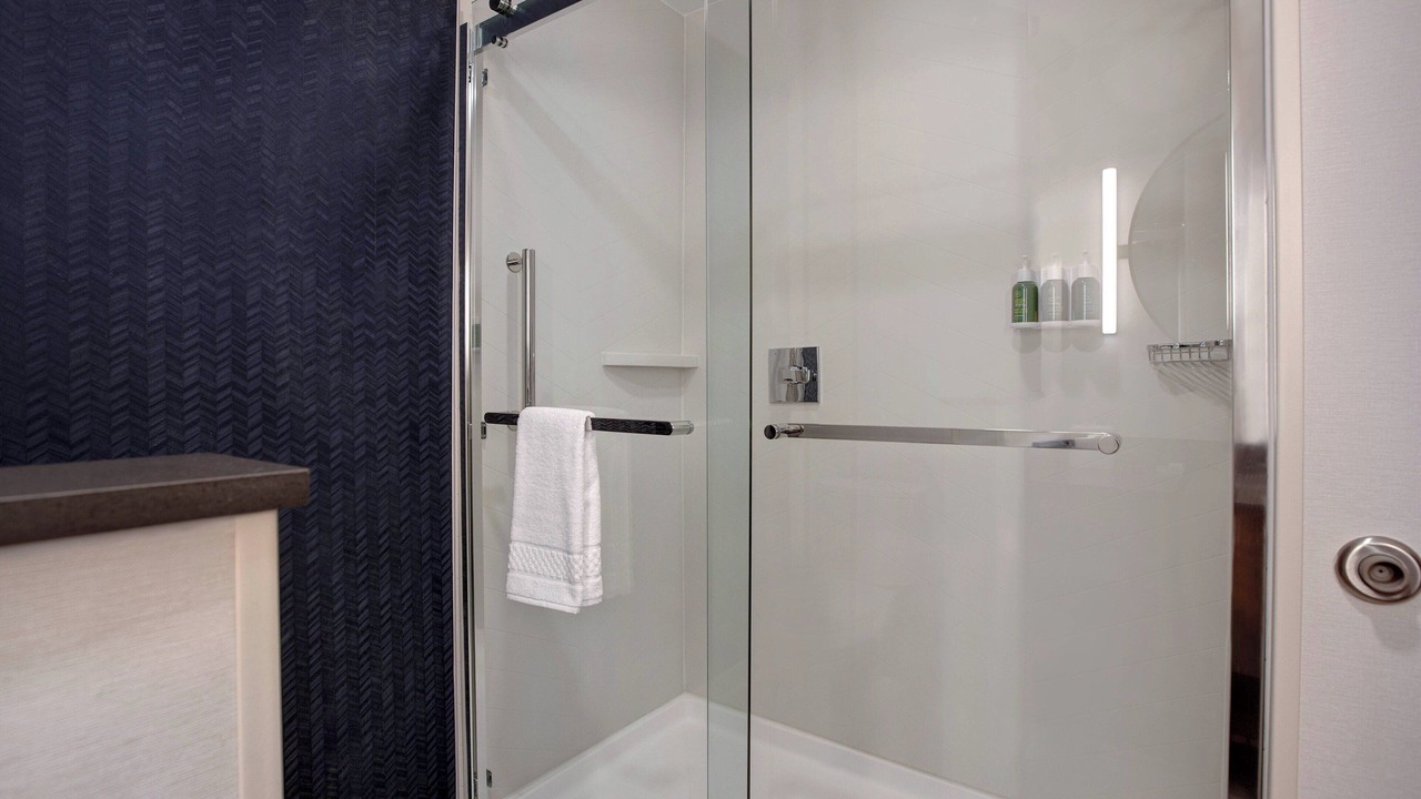Photo of Bathroom in Bolingbrook