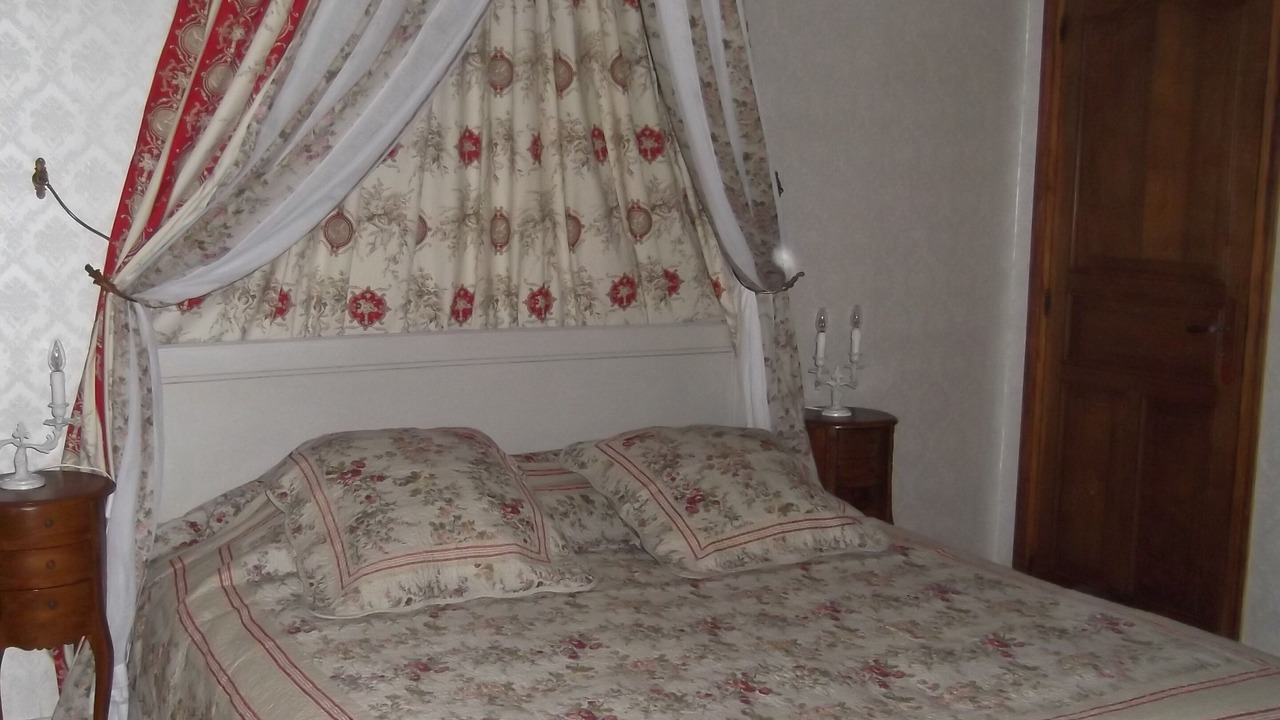 Photo of Bedroom in Vouthon