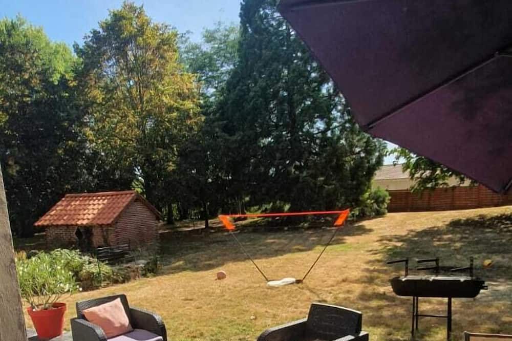 Photo of Patio Balcony in Somloire