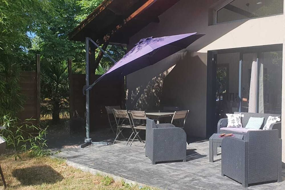 Photo of Patio Balcony in Somloire