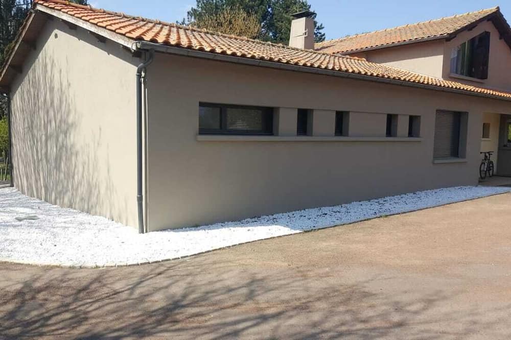 Photo of Outdoor in Somloire