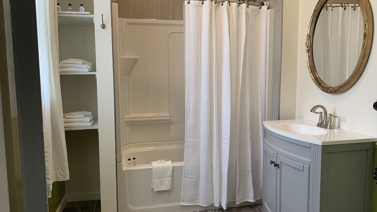 Photo of Bathroom in Naples