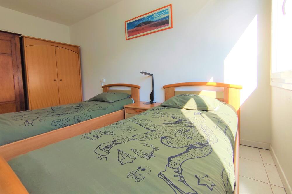 Photo of Bedroom in Lagord