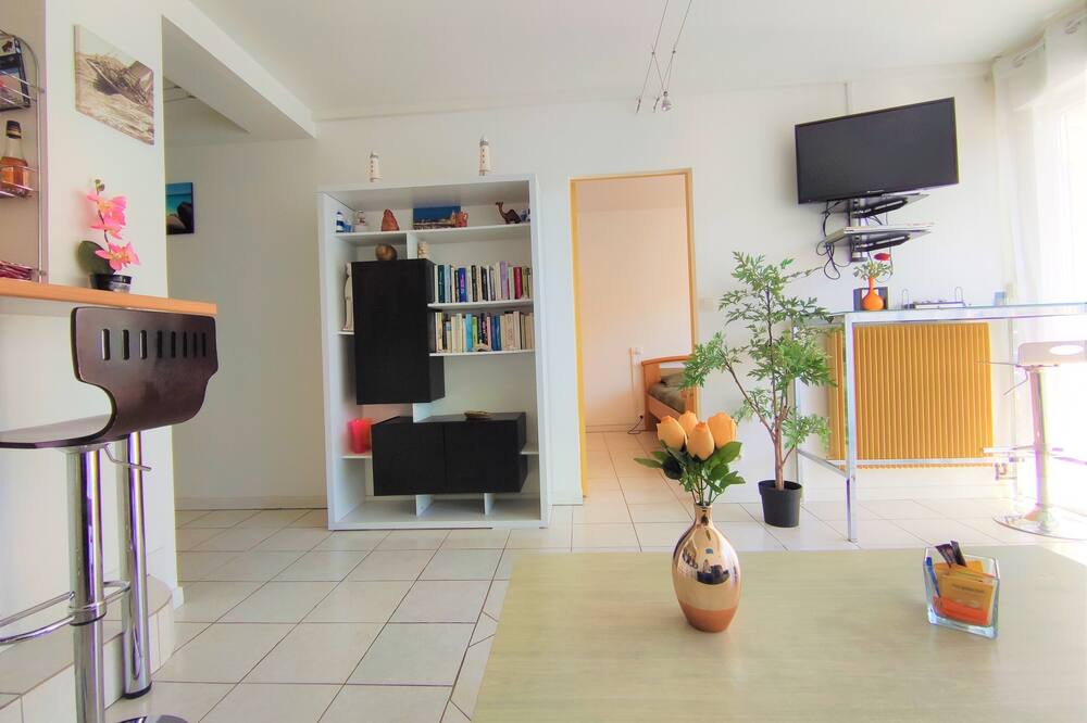 Photo of Livingroom in Lagord