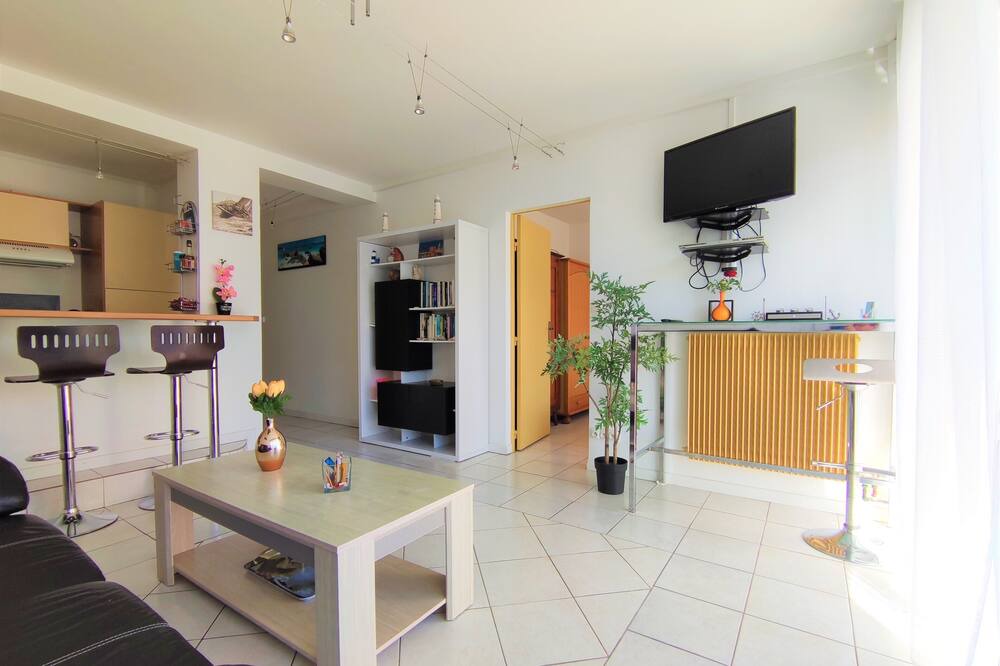 Photo of Livingroom in Lagord