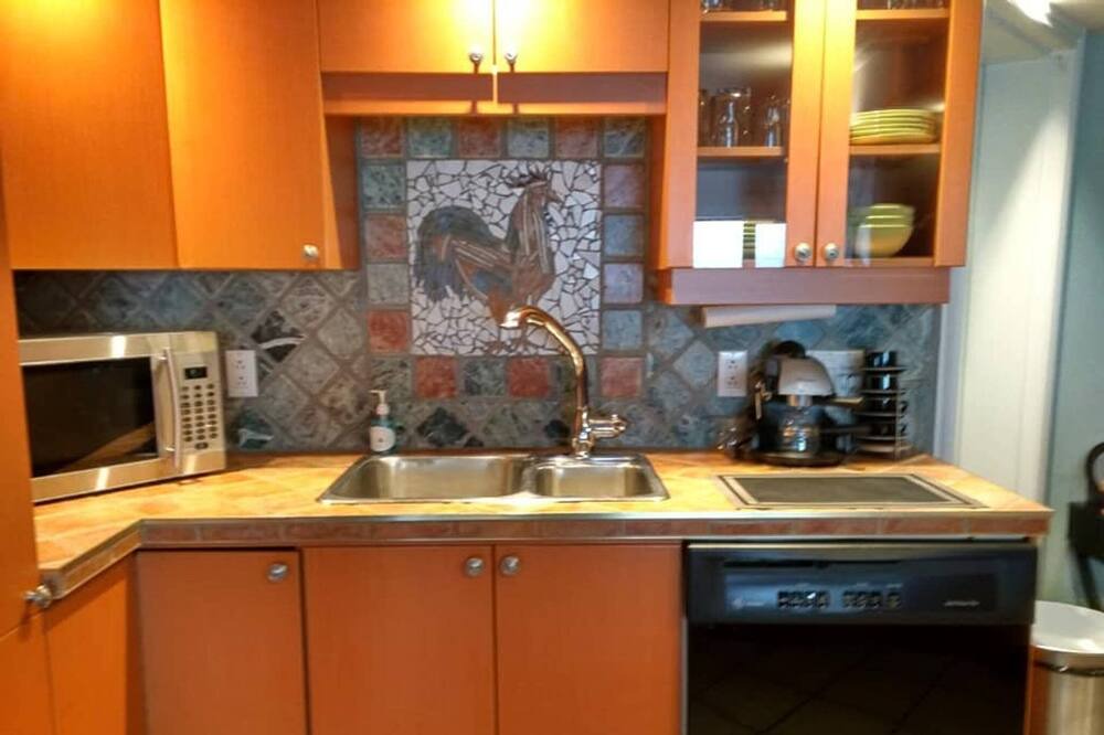 Photo of Kitchen in Pincourt