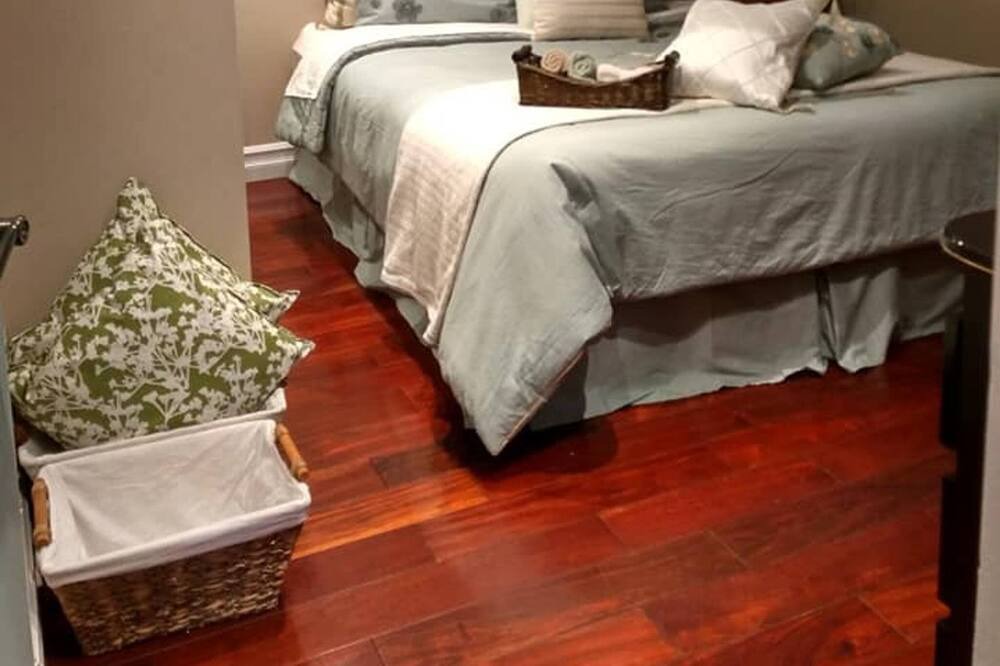 Photo of Bedroom in Pincourt