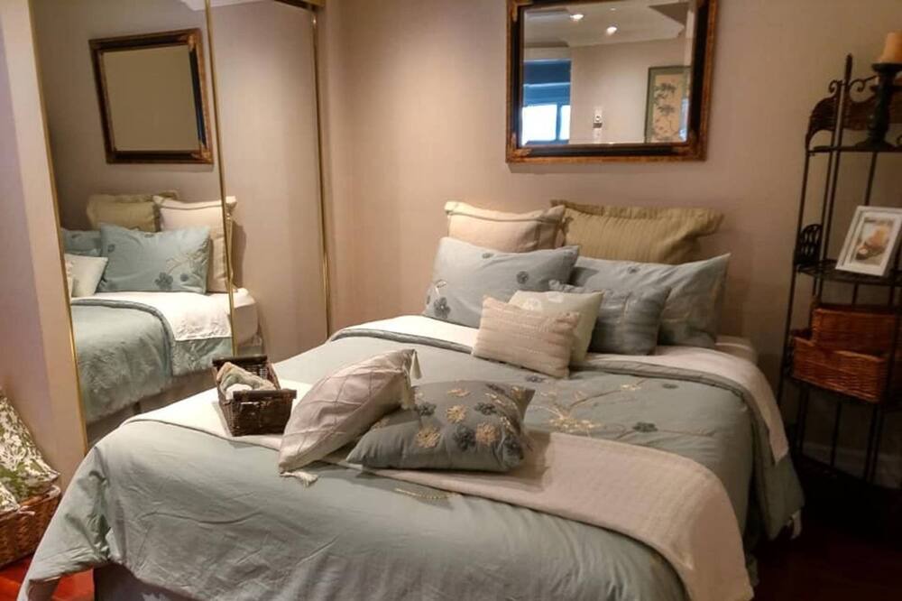 Photo of Bedroom in Pincourt