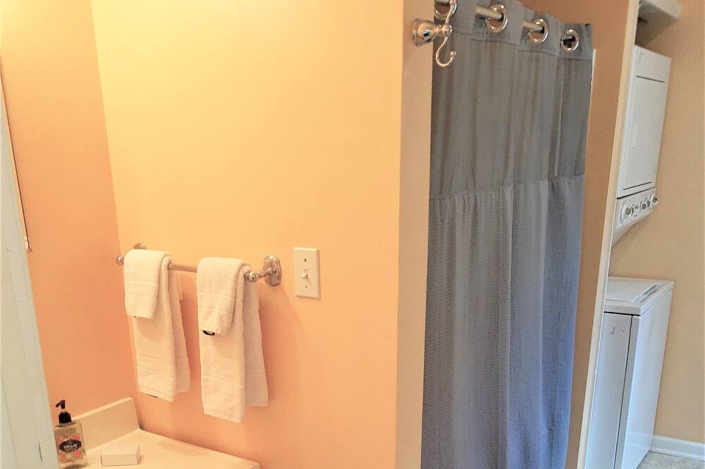 Photo of Bathroom in Gladstone