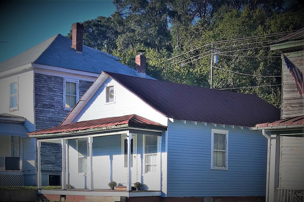 Photo of Outdoor in Gladstone
