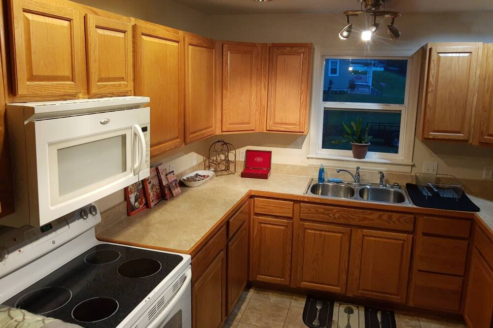 Photo of Kitchen in Gladstone