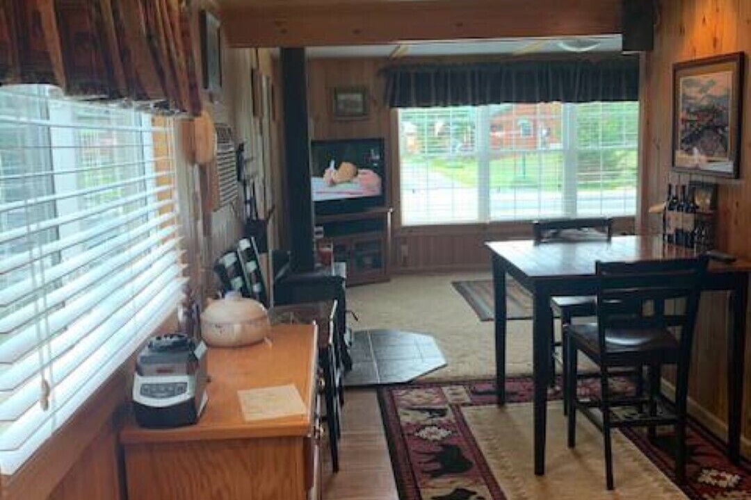 Photo of Kitchen in Inlet