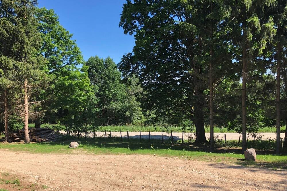 Photo of Outdoor in Grey Highlands