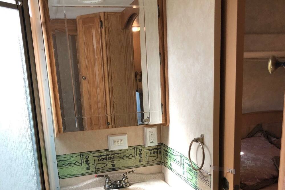 Photo of Bathroom in Grey Highlands
