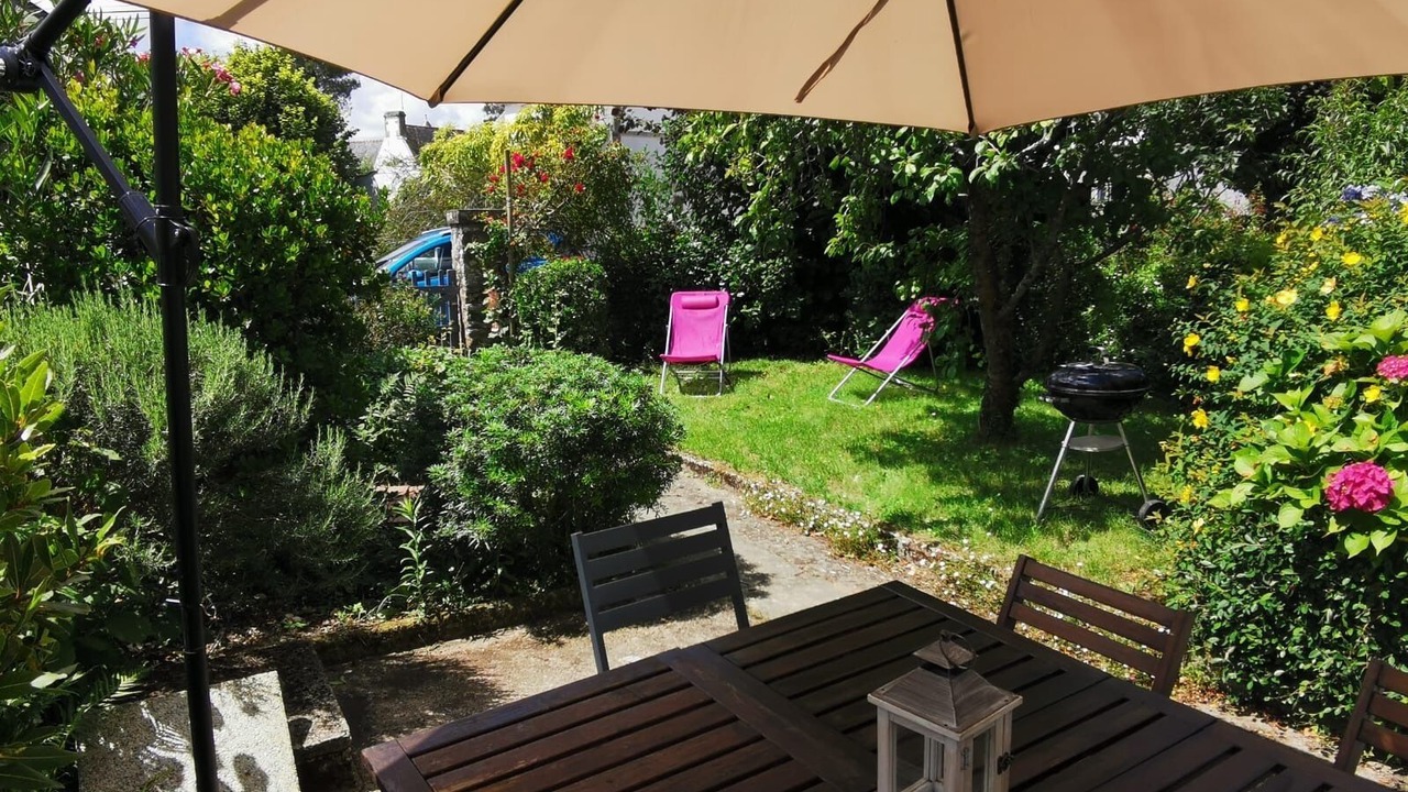 Photo of Outdoor in Bono