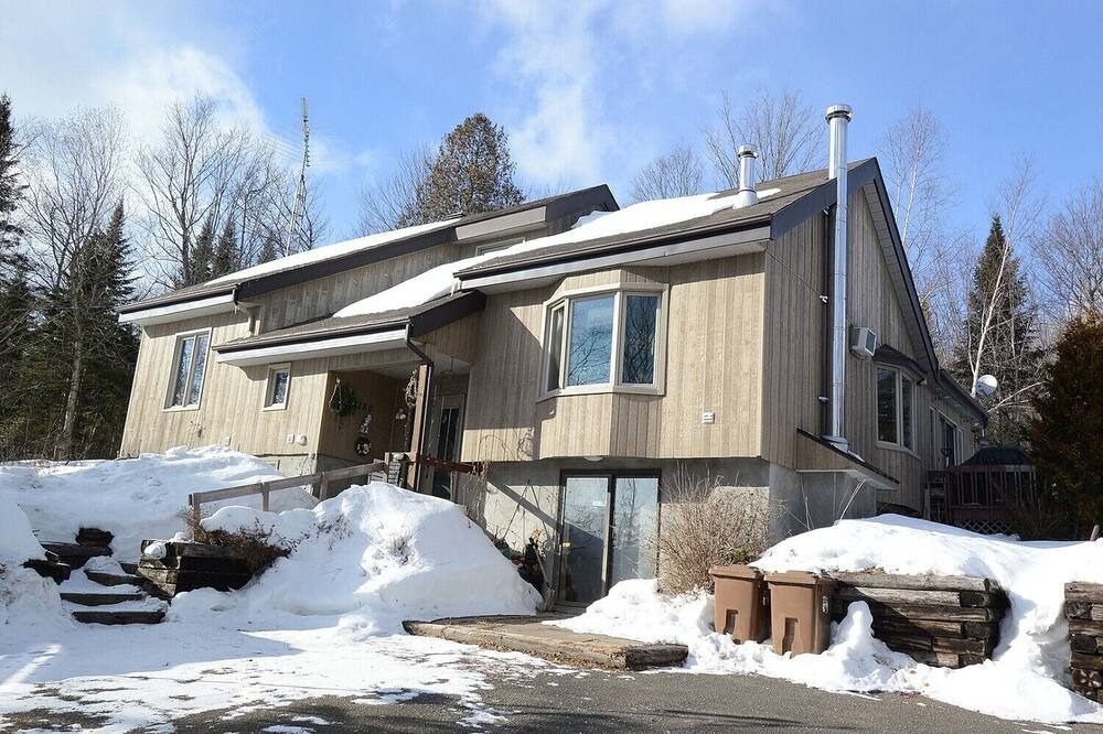 Photo of Outdoor in Sainte-Marguerite-du-Lac-Masson