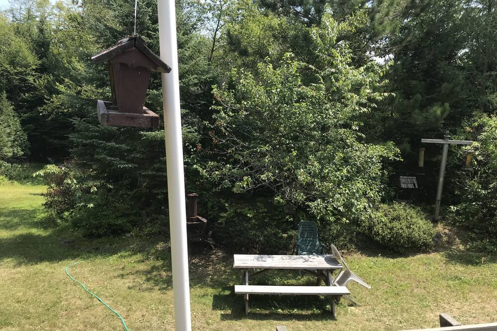 Photo of Outdoor in Sainte-Marguerite-du-Lac-Masson