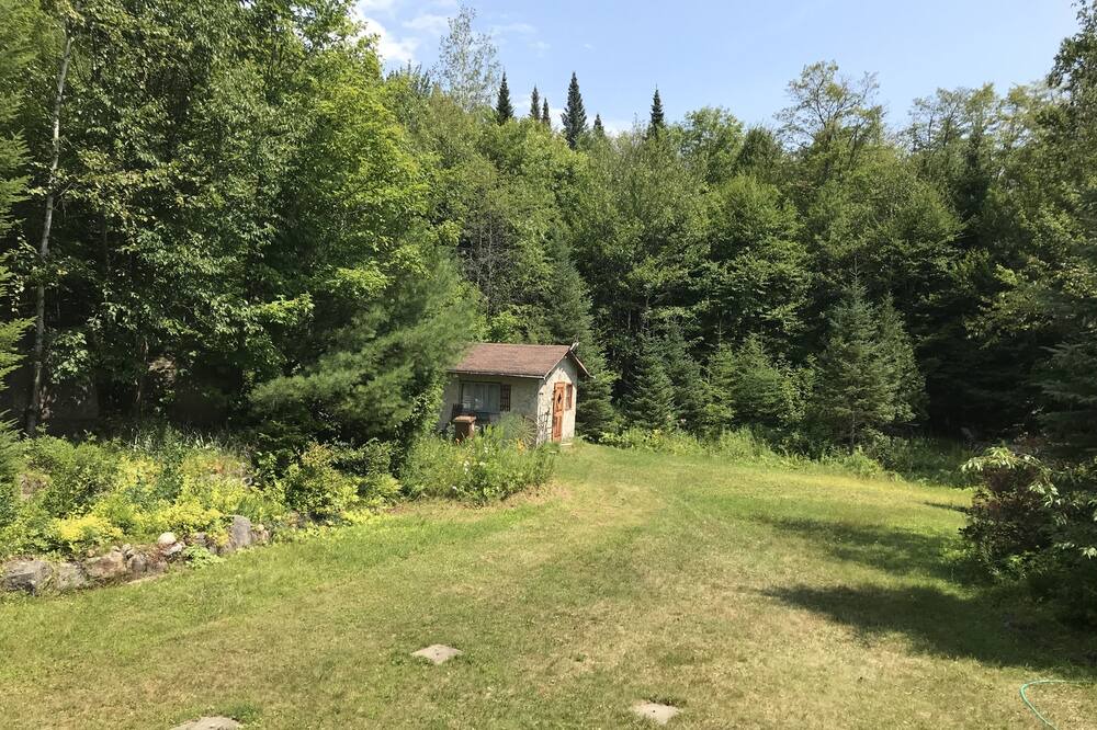 Photo of Outdoor in Sainte-Marguerite-du-Lac-Masson