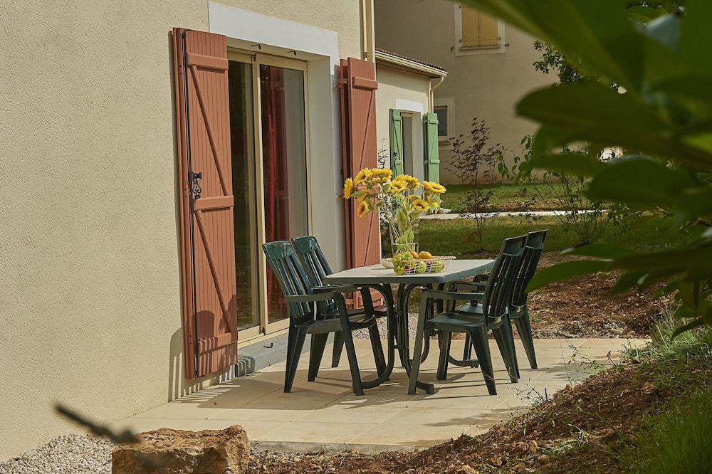 Photo of Patio Balcony in Lanzac
