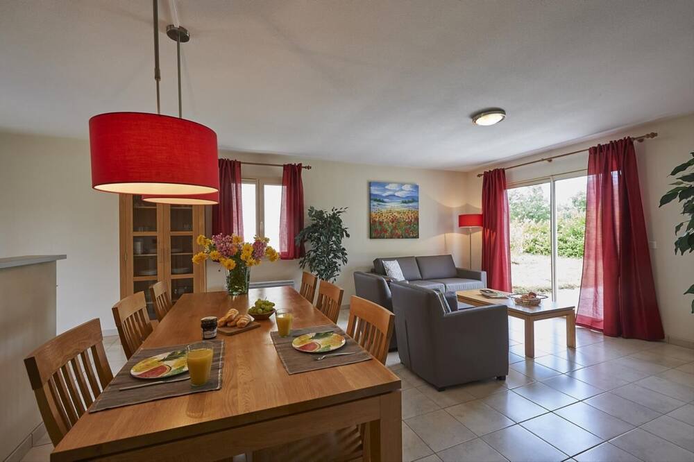 Photo of Livingroom in Lanzac