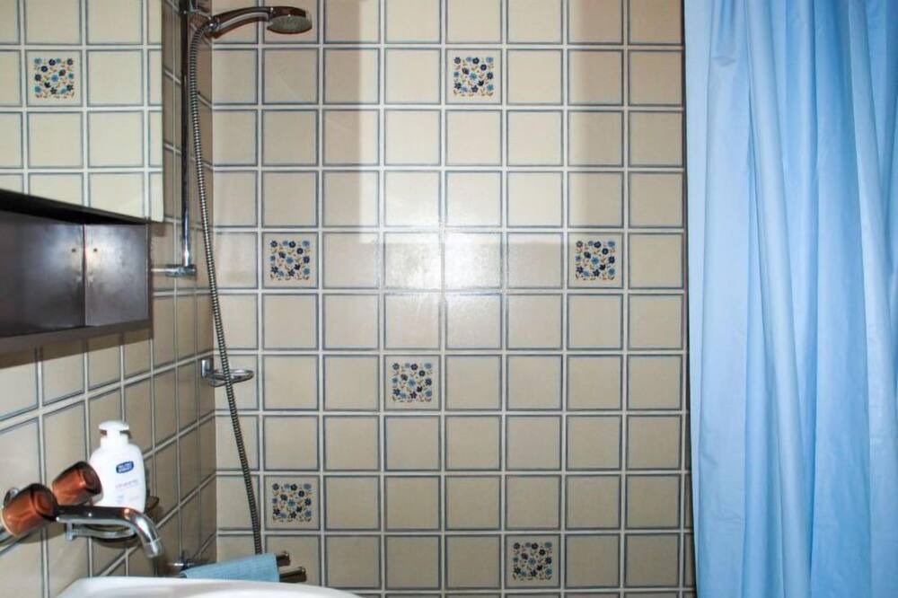 Photo of Bathroom in Morcote
