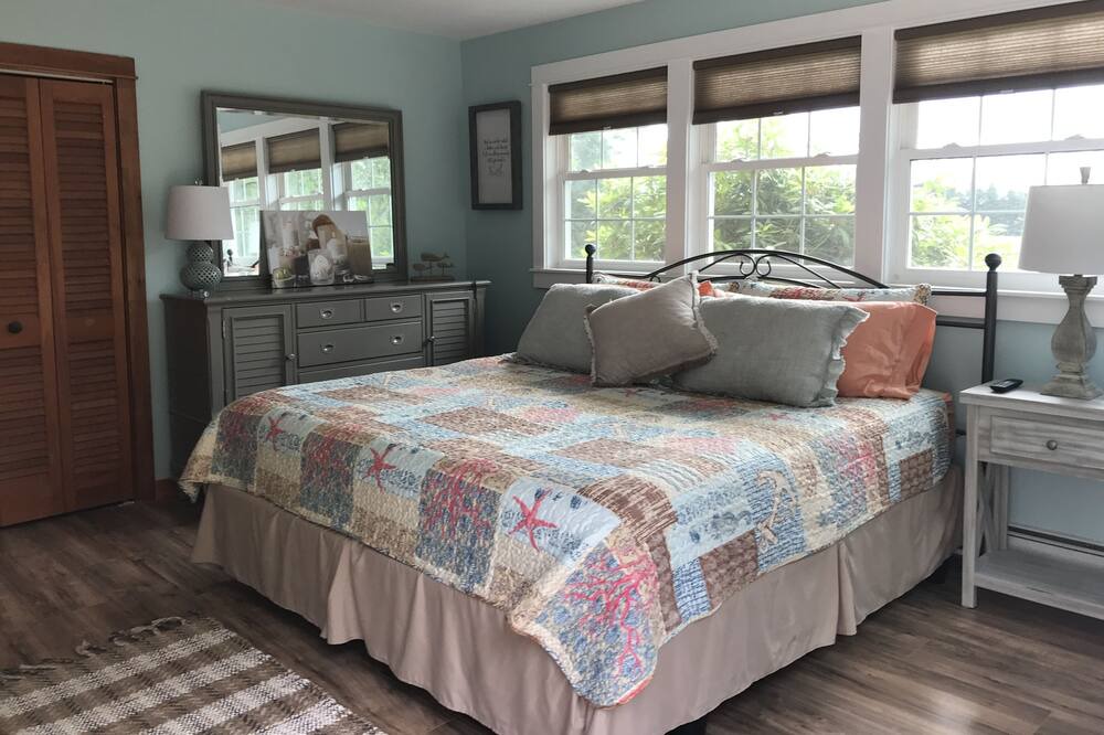 Photo of Others in Port Clyde