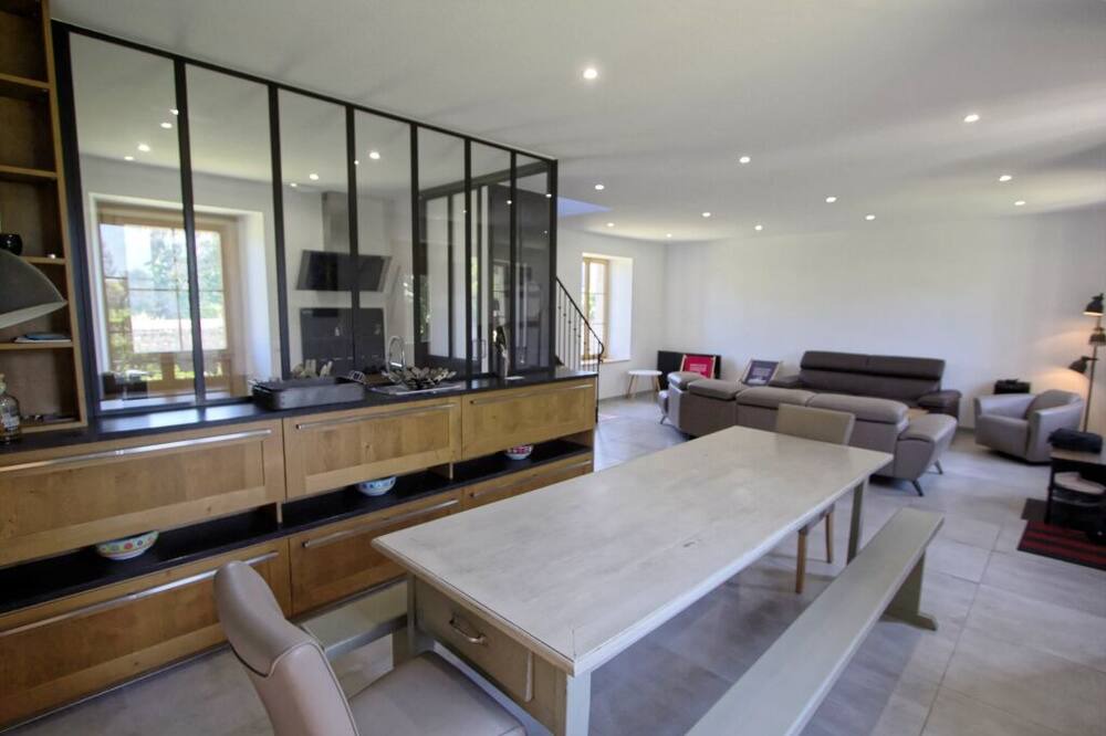 Photo of Kitchen in Ile-de-Brehat