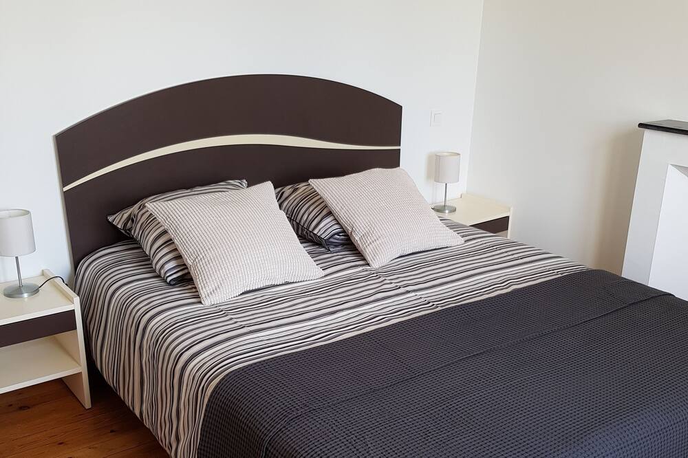 Photo of Bedroom in Ile-de-Brehat