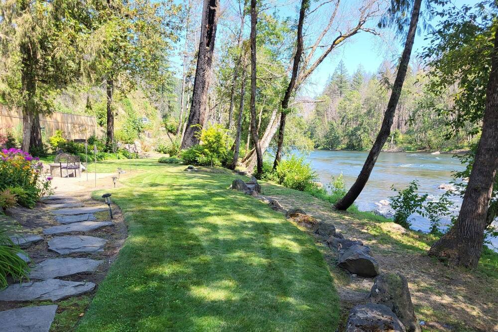 Photo of Outdoor in Vida