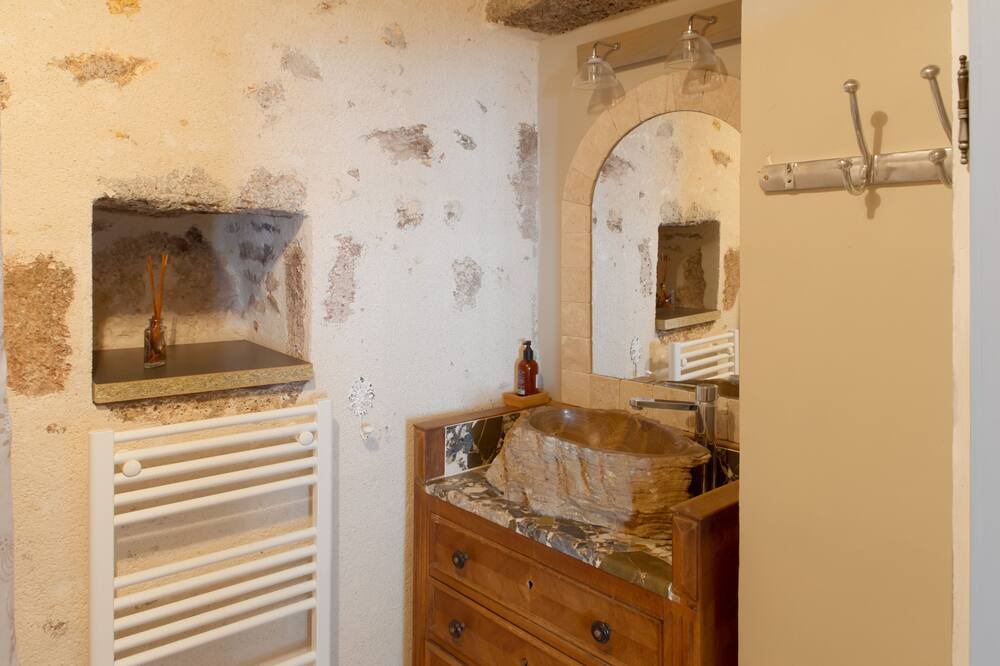 Photo of Others in Le Blanc