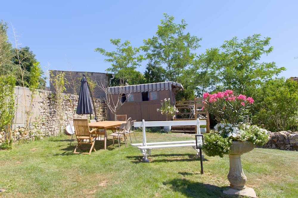 Photo of Outdoor in Le Blanc