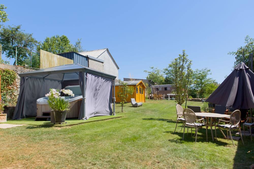 Photo of Outdoor in Le Blanc