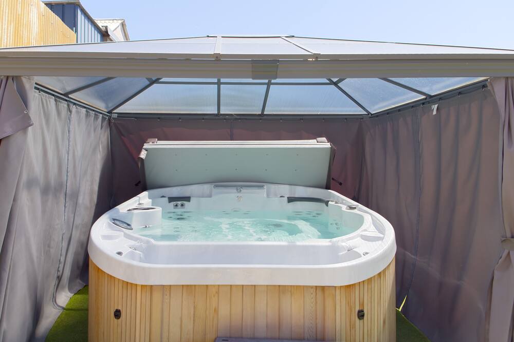 Photo of Others in Le Blanc