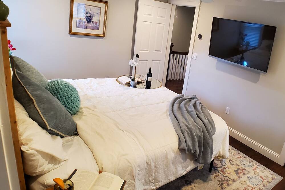 Photo of Bedroom in Manchester Center