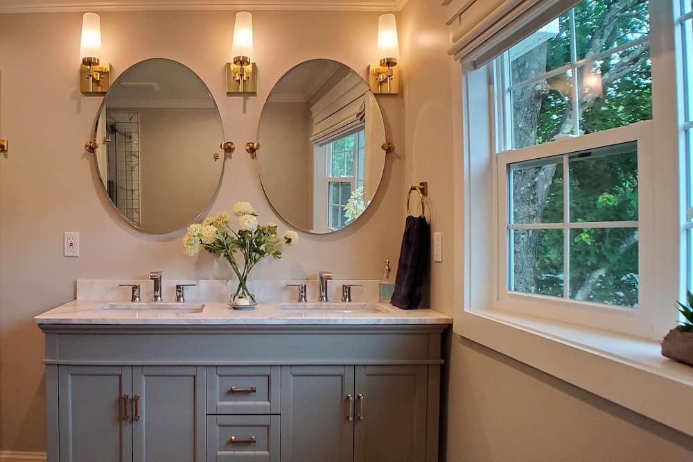 Photo of Bathroom in Manchester Center