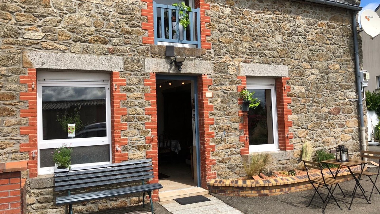 Photo of Outdoor in Saint-Coulomb