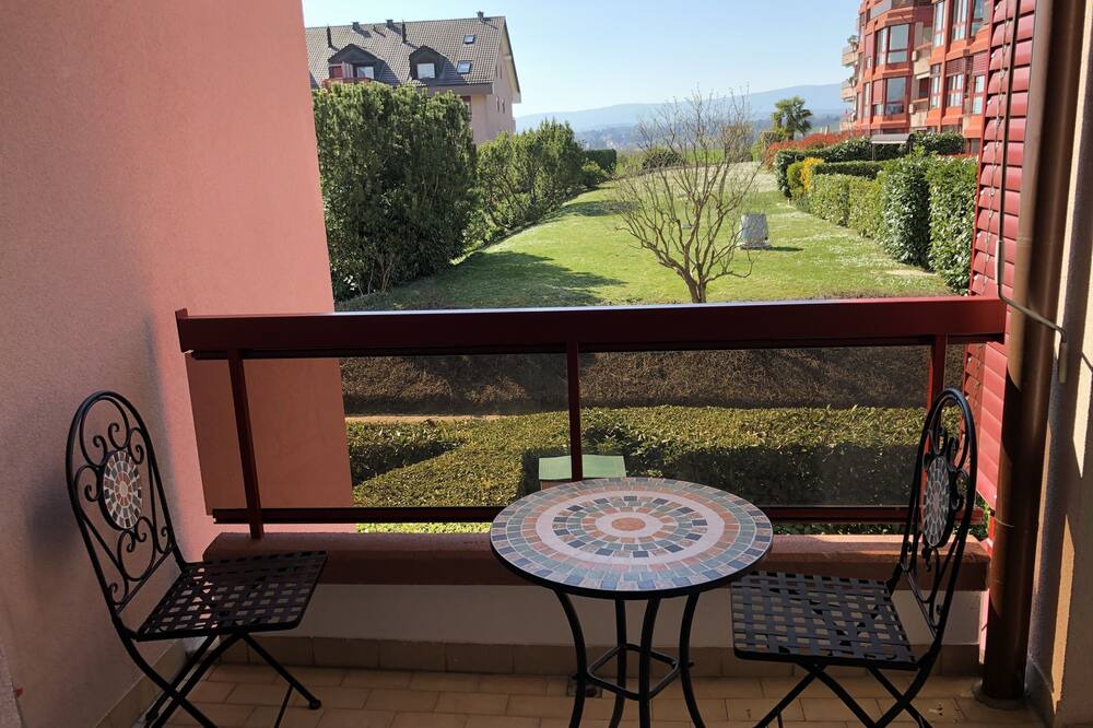 Photo of Patio Balcony in Ecublens
