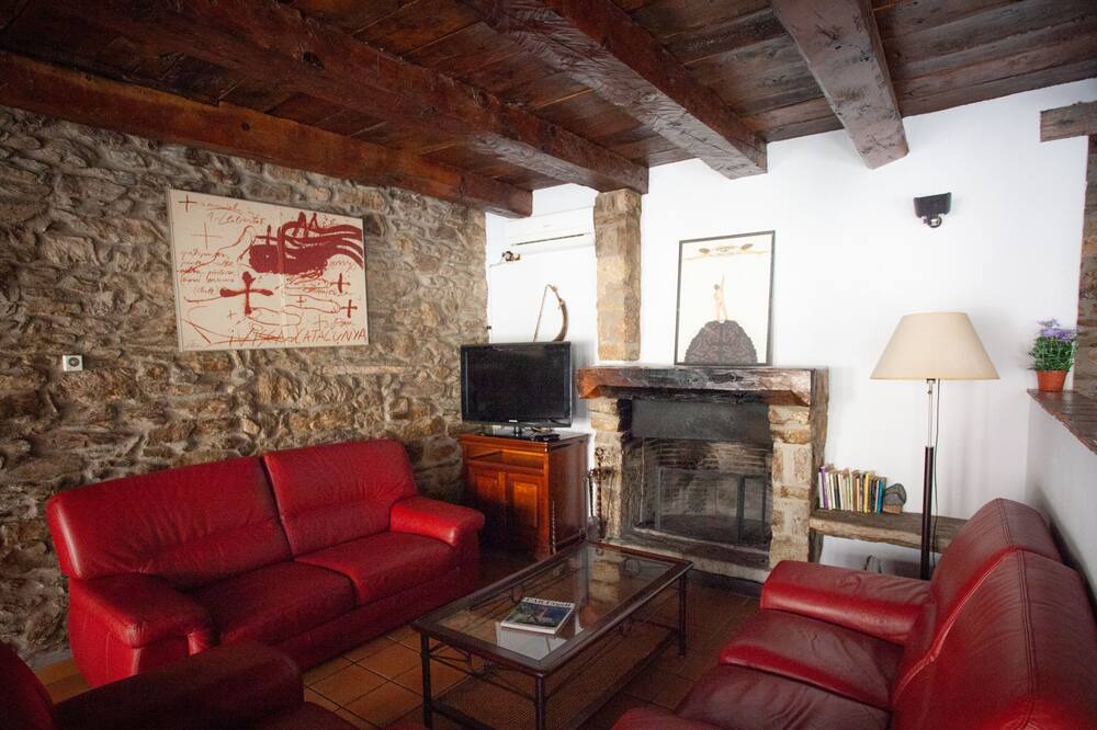 Photo of Livingroom in Estamariu