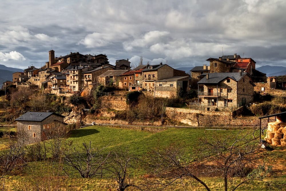 Photo of Others in Estamariu