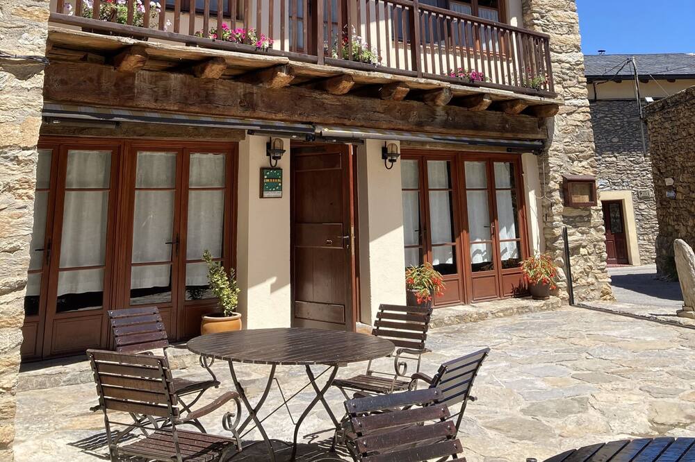 Photo of Outdoor in Estamariu